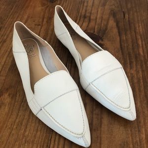 Vince Camuto White Leather Pointy Toe Flat, Womens Size 9.5